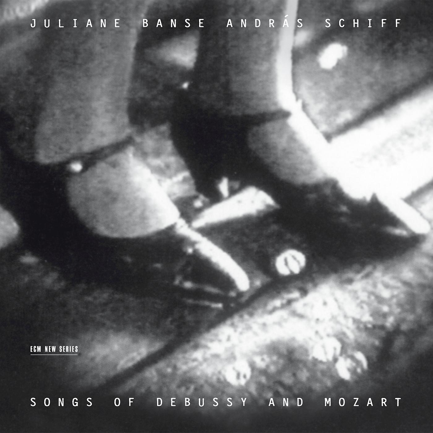 Постер альбома Songs Of Debussy And Mozart
