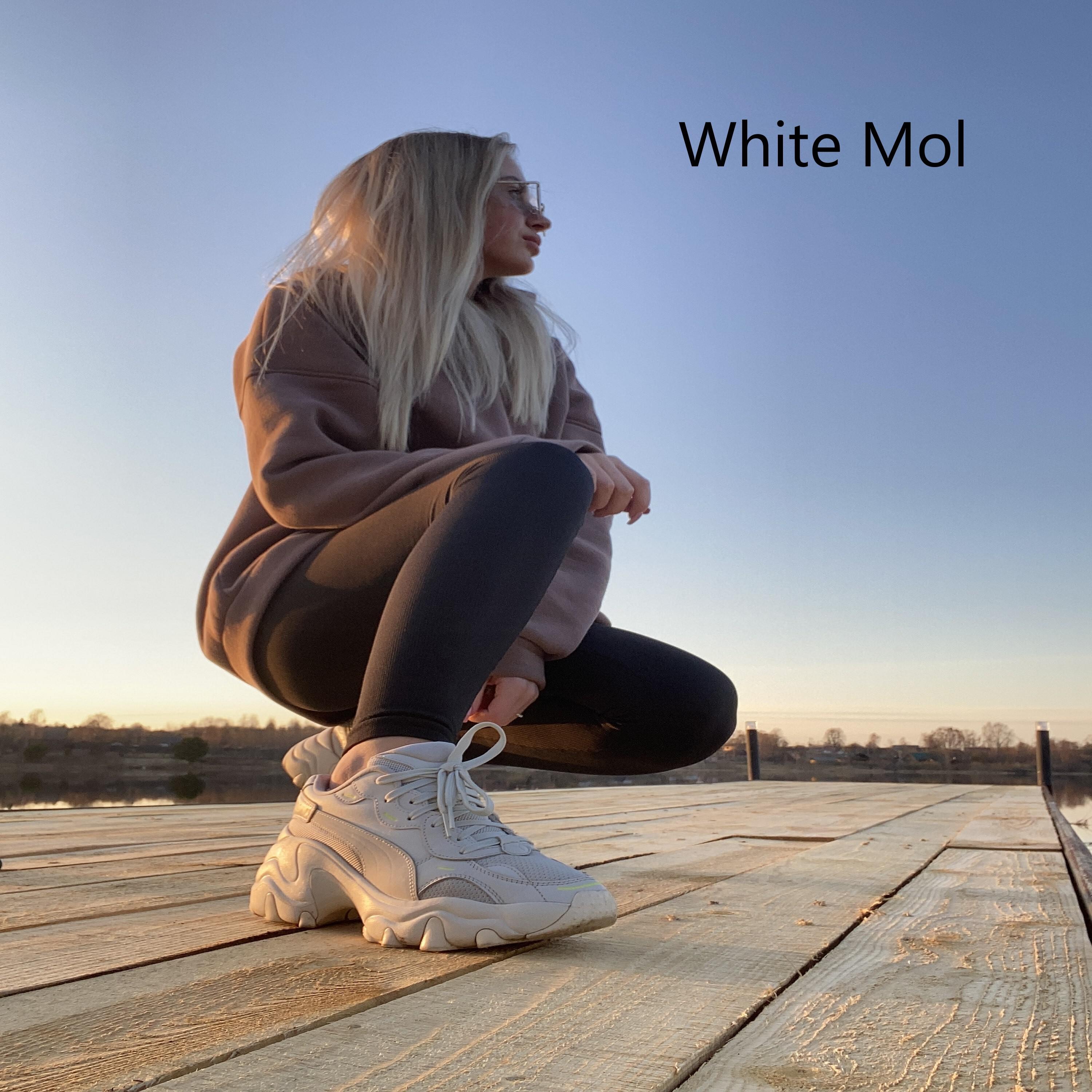 Постер альбома White Mol