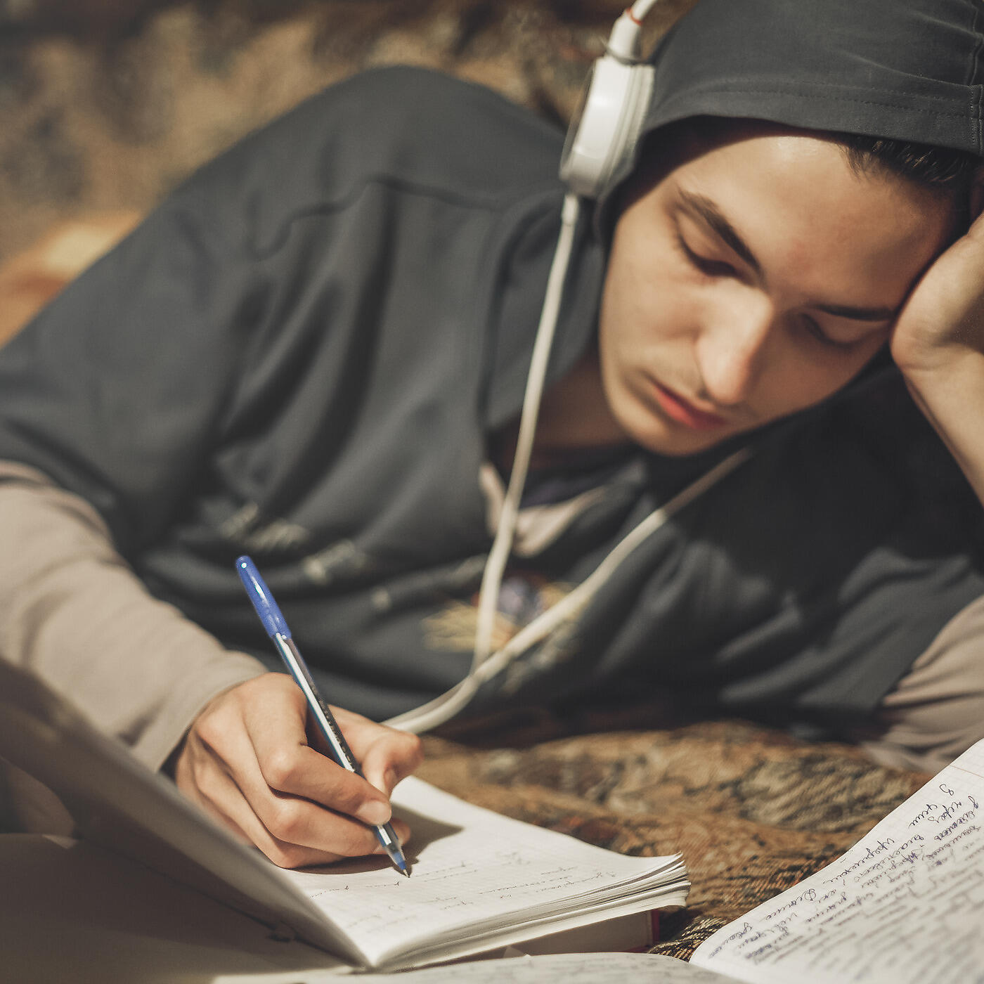 Acerting Art - White Noise Machine Sleep Therapy Session