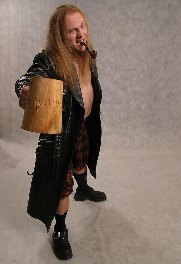 тролль гнет ель тролль гнет ель 2003. тролль гнёт ель альбом.