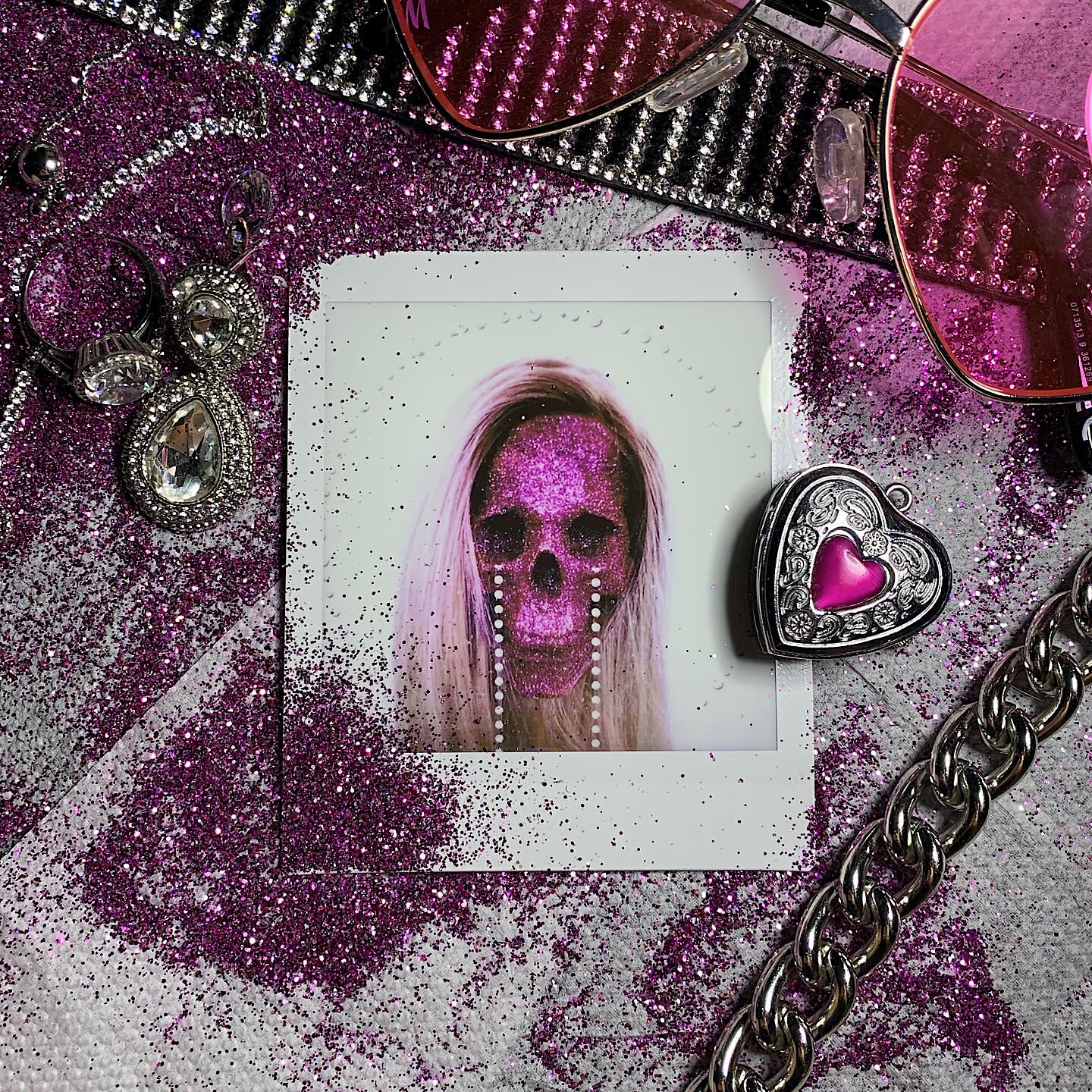 Dead blonde картинки
