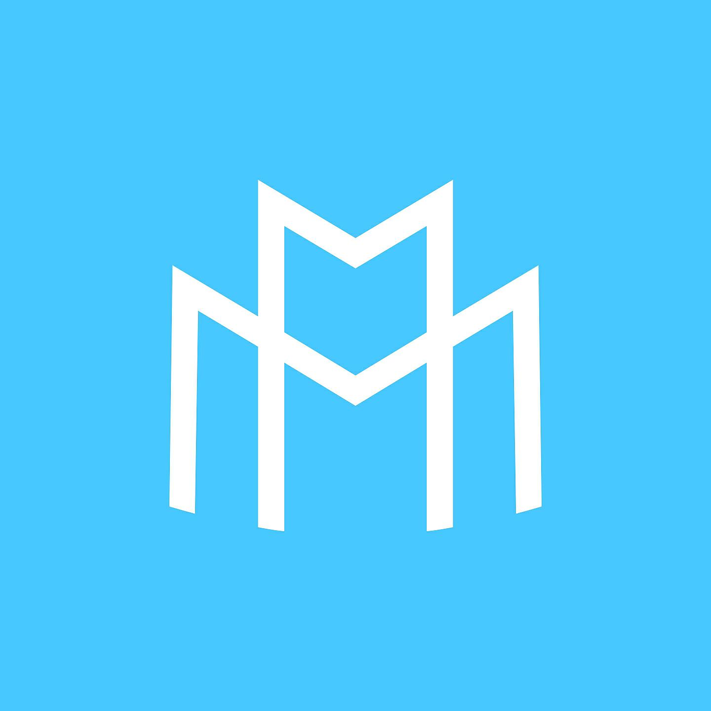 AUGUST - Maybach