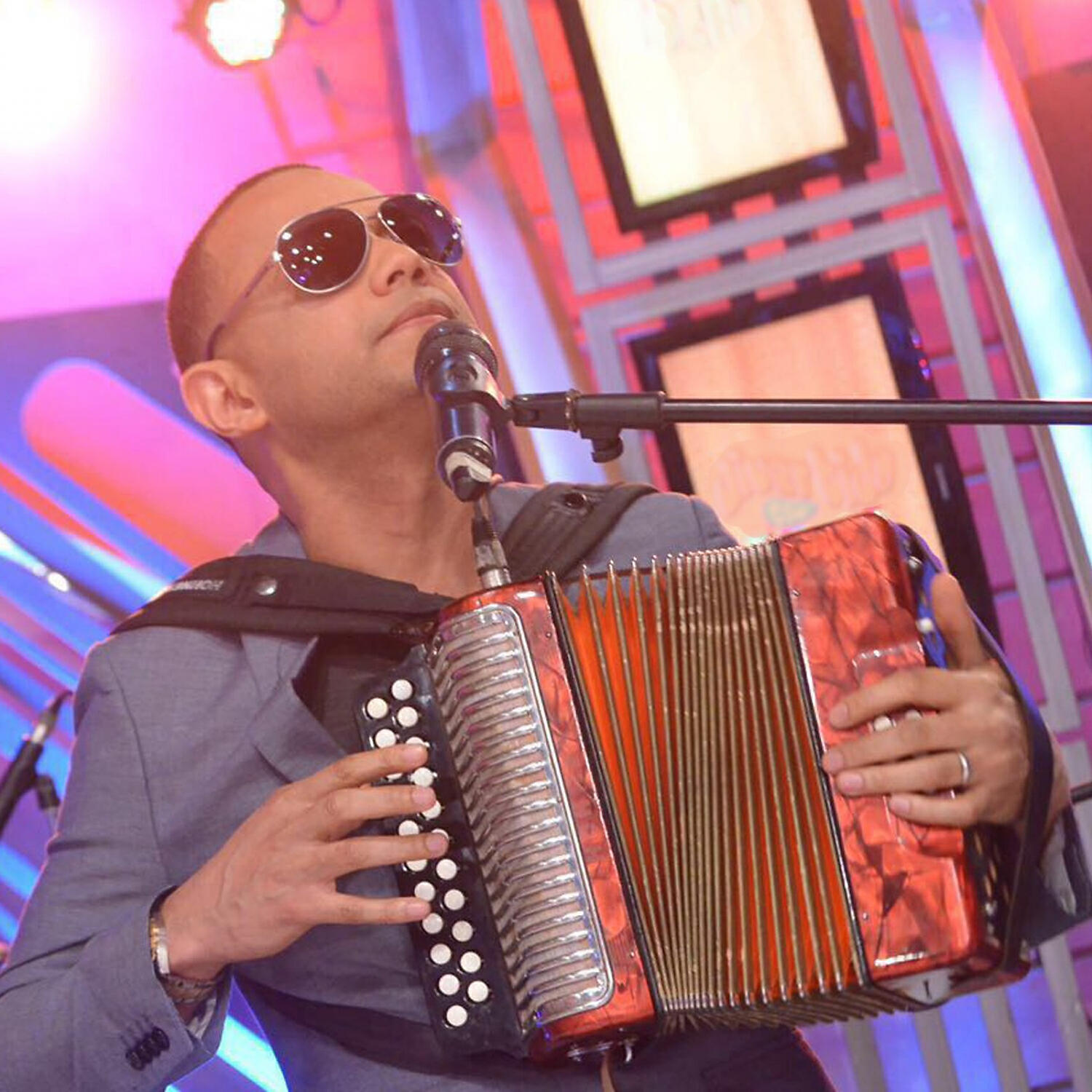 Geovanny Polanco - Amor Divino