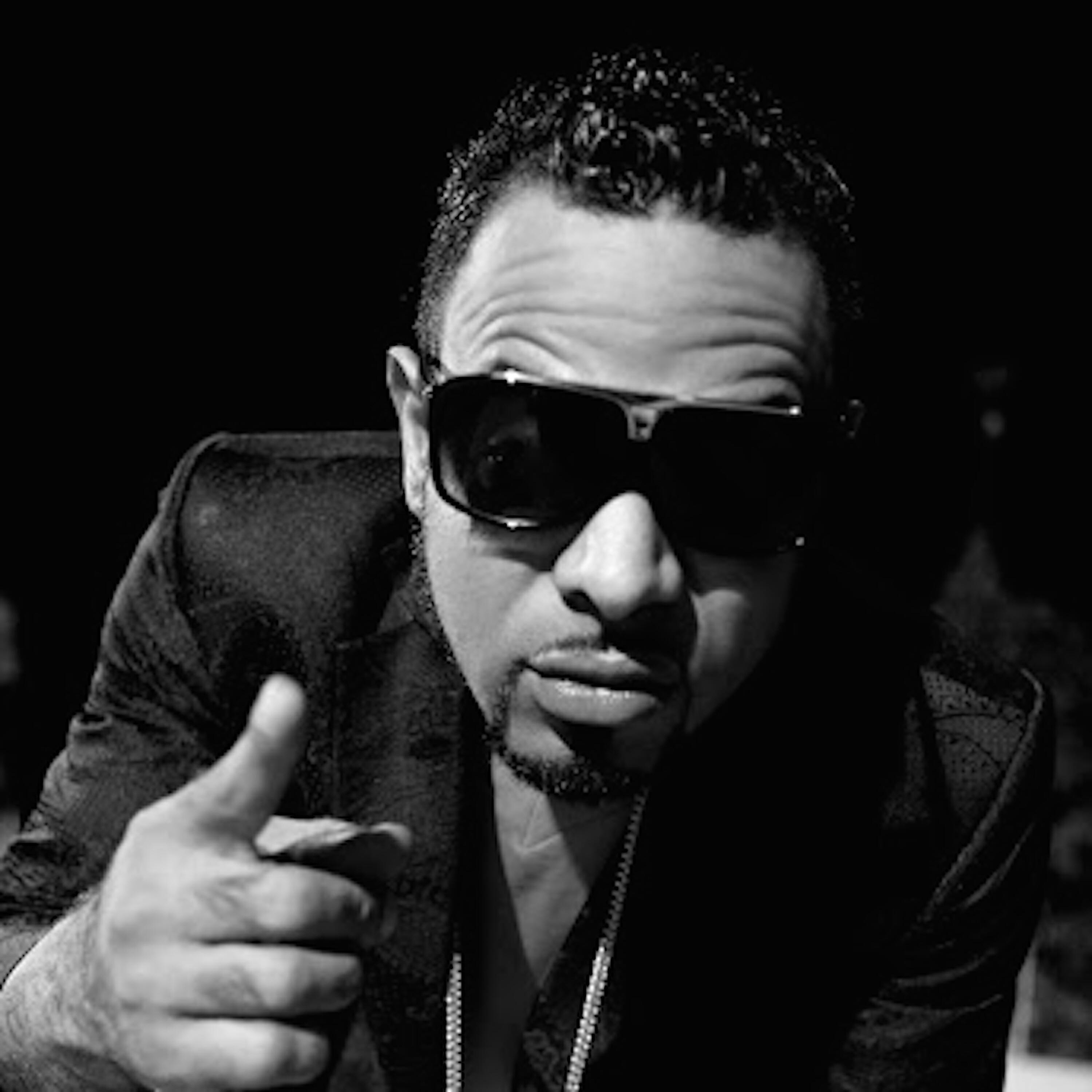 VILLANOSAM - Pica Pollo