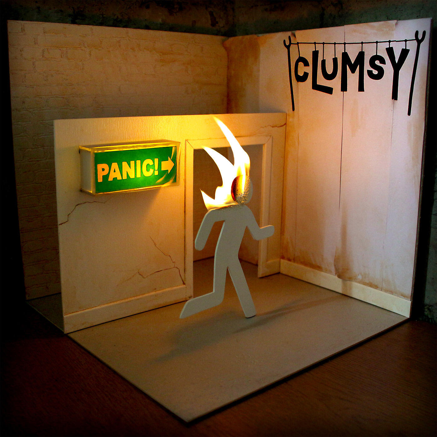 cLuMsY - Make This Up