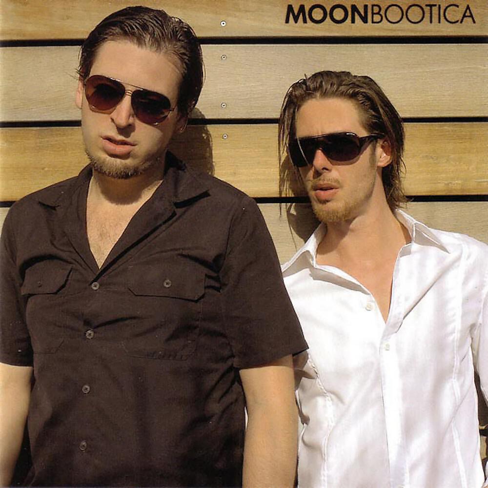 Moonbootica - Falling (Original Mix)