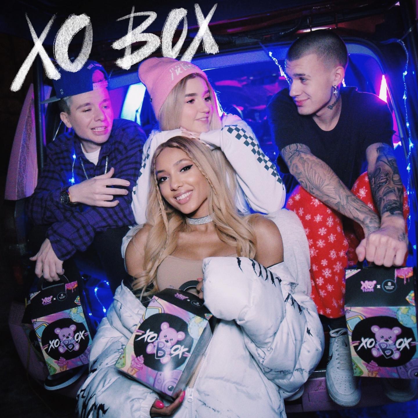 Постер альбома XO Box