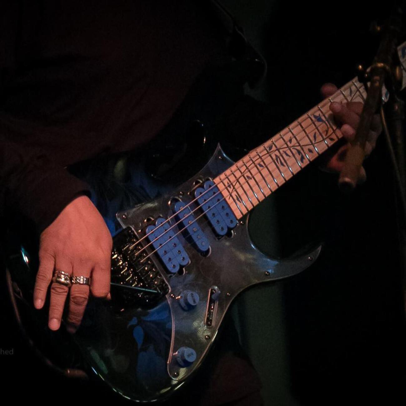 Ayub Bacchu - 2011