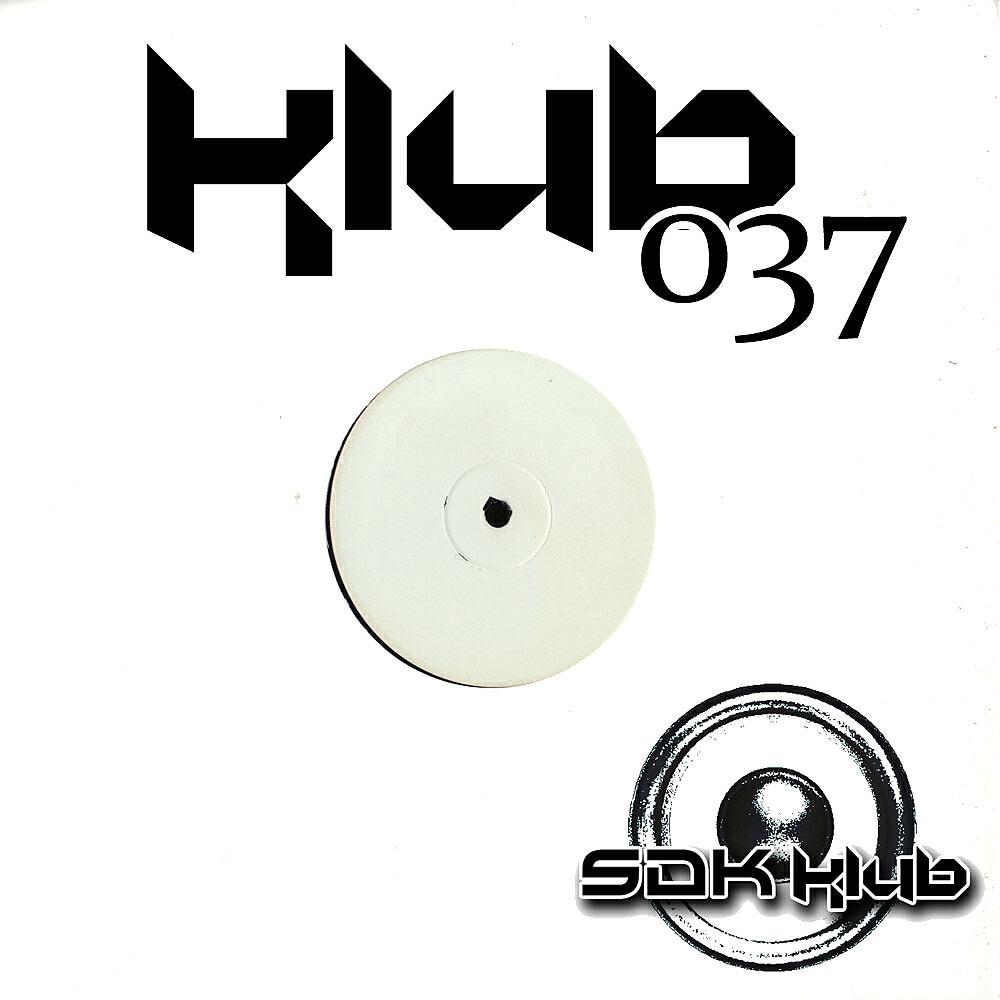 777 System - Podium