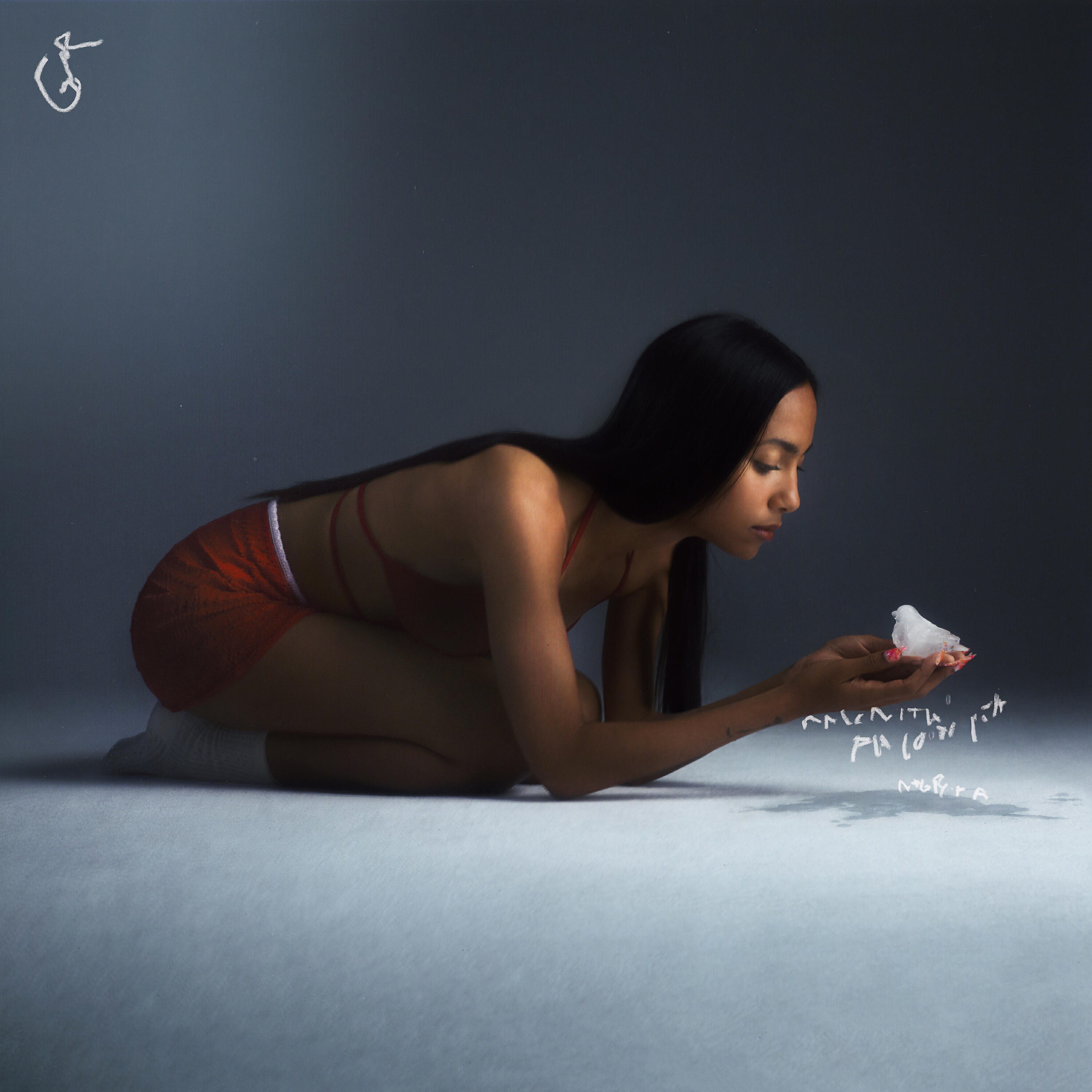 Gabriela Richardson - Palomita Negrita