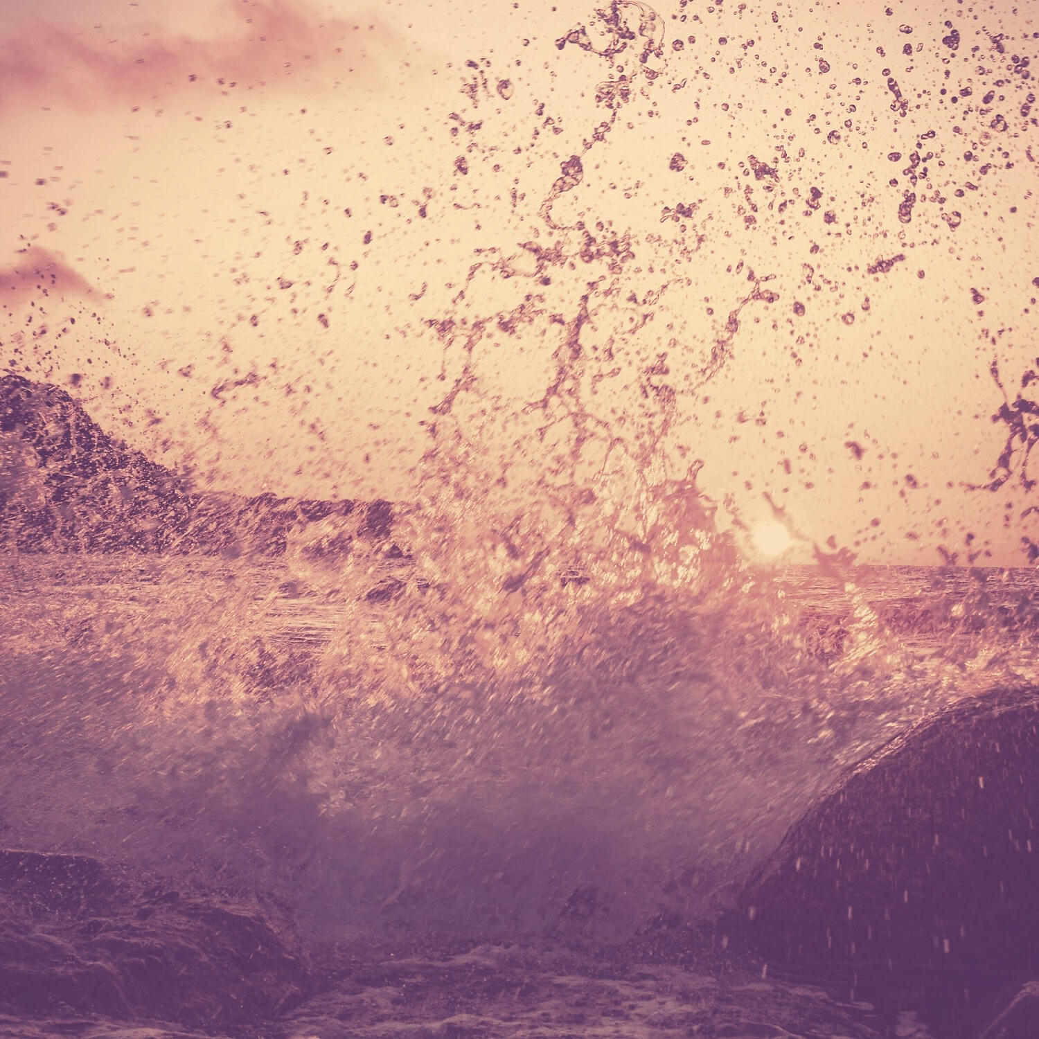 Light ASMR Ocean Waves - Tasteful Music for Soothing Waves