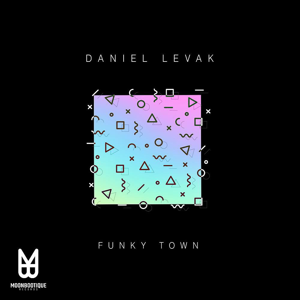 Daniel Levak - Crazy Crowd (Edit)
