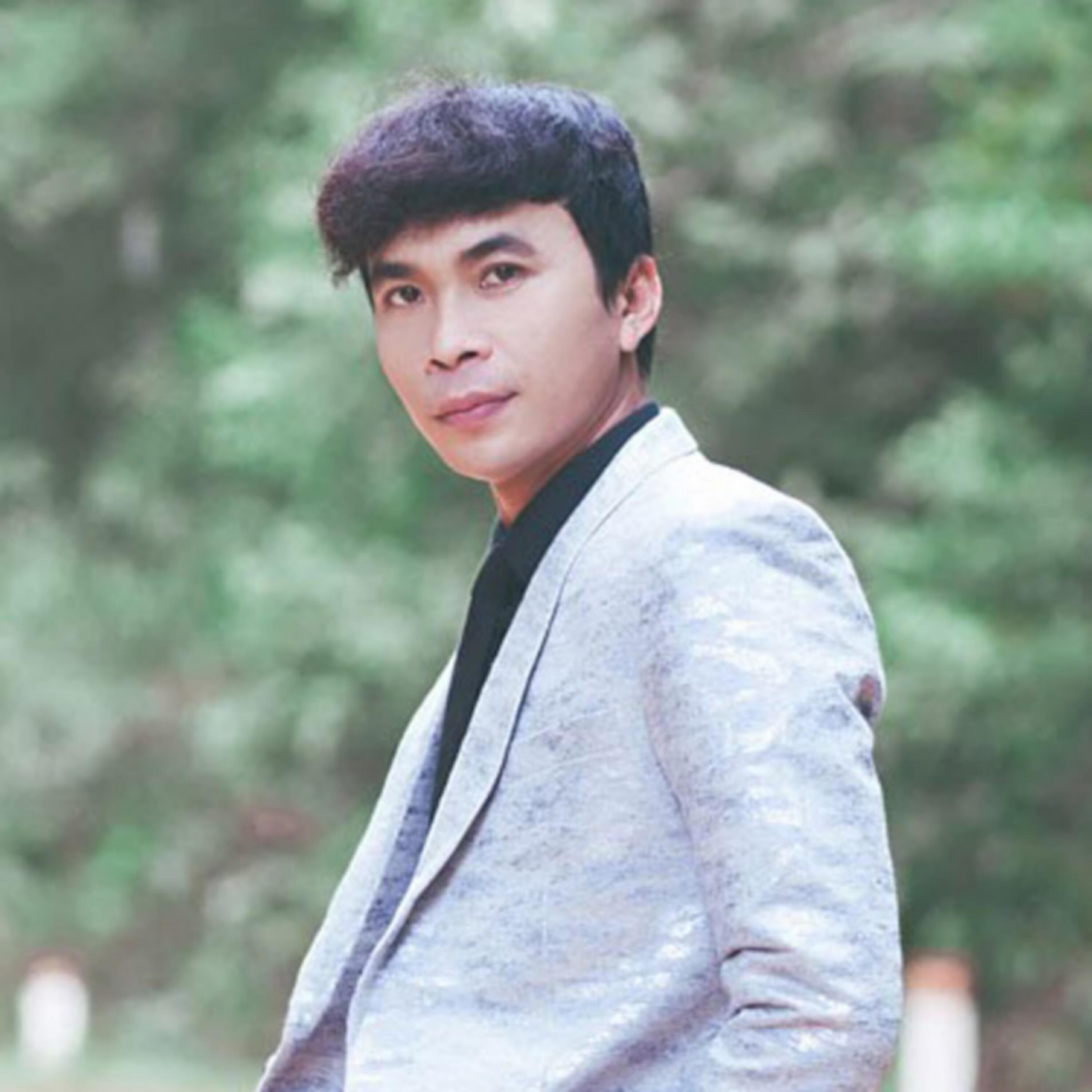 Trường Sơn - Tiền Là Phù Du