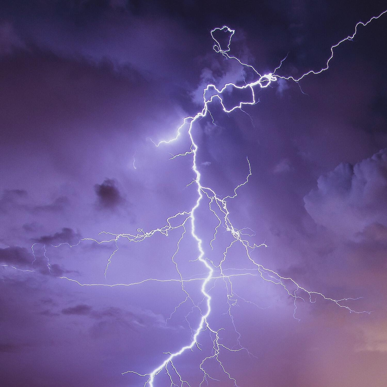 Calm Weather Factory - Energizing Rainstorm Noise
