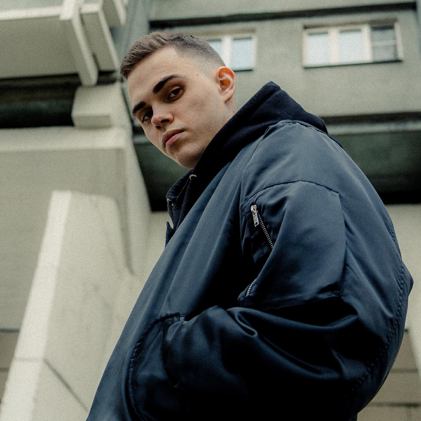 Jelay - Че встал