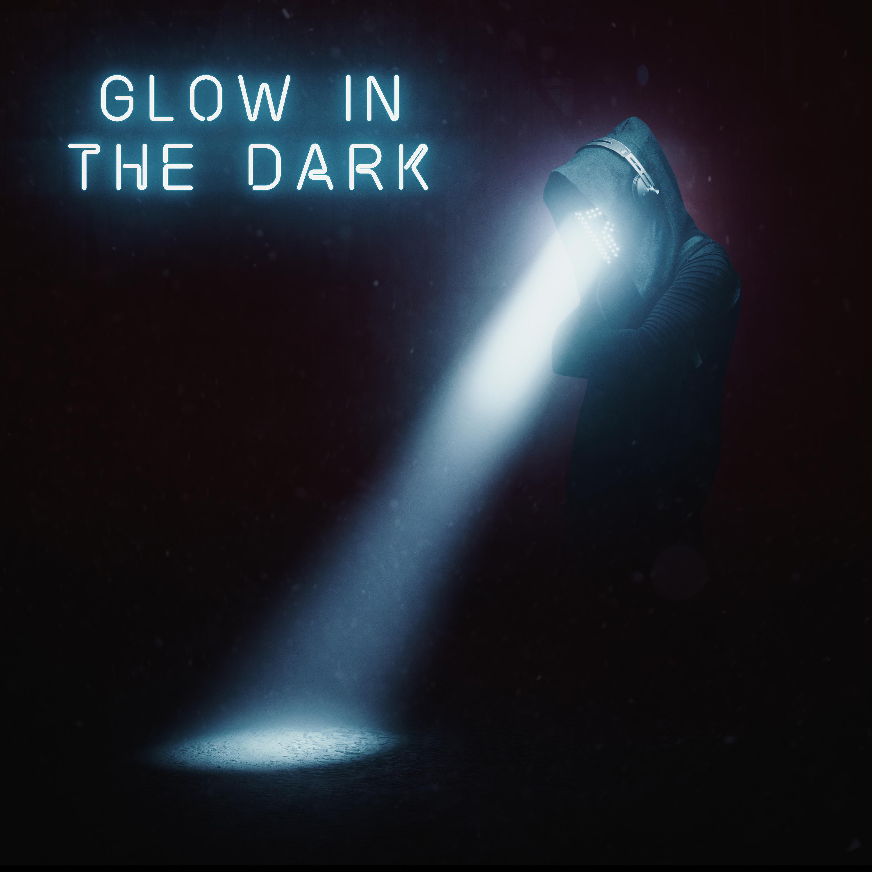 Постер альбома Glow In The Dark