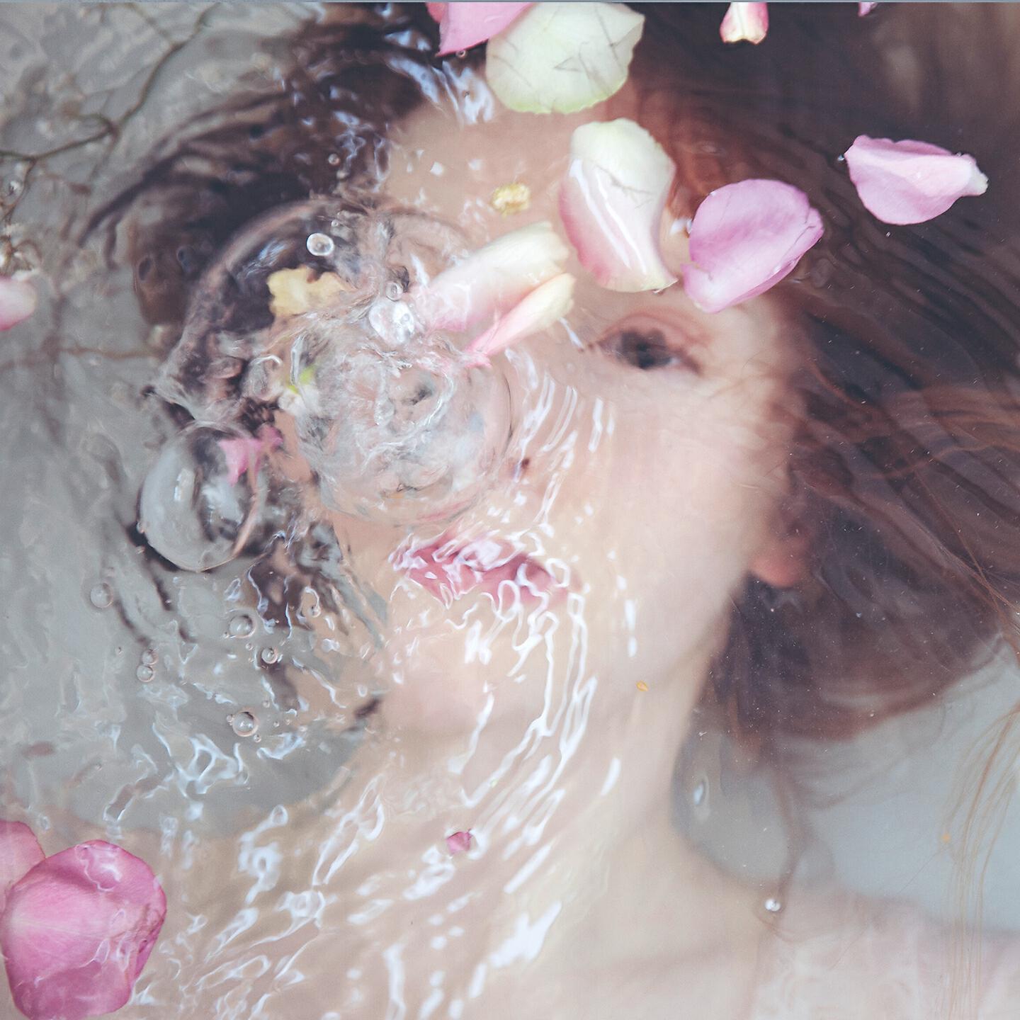 Vivie Ann - Cold Water (Klinger Rework)