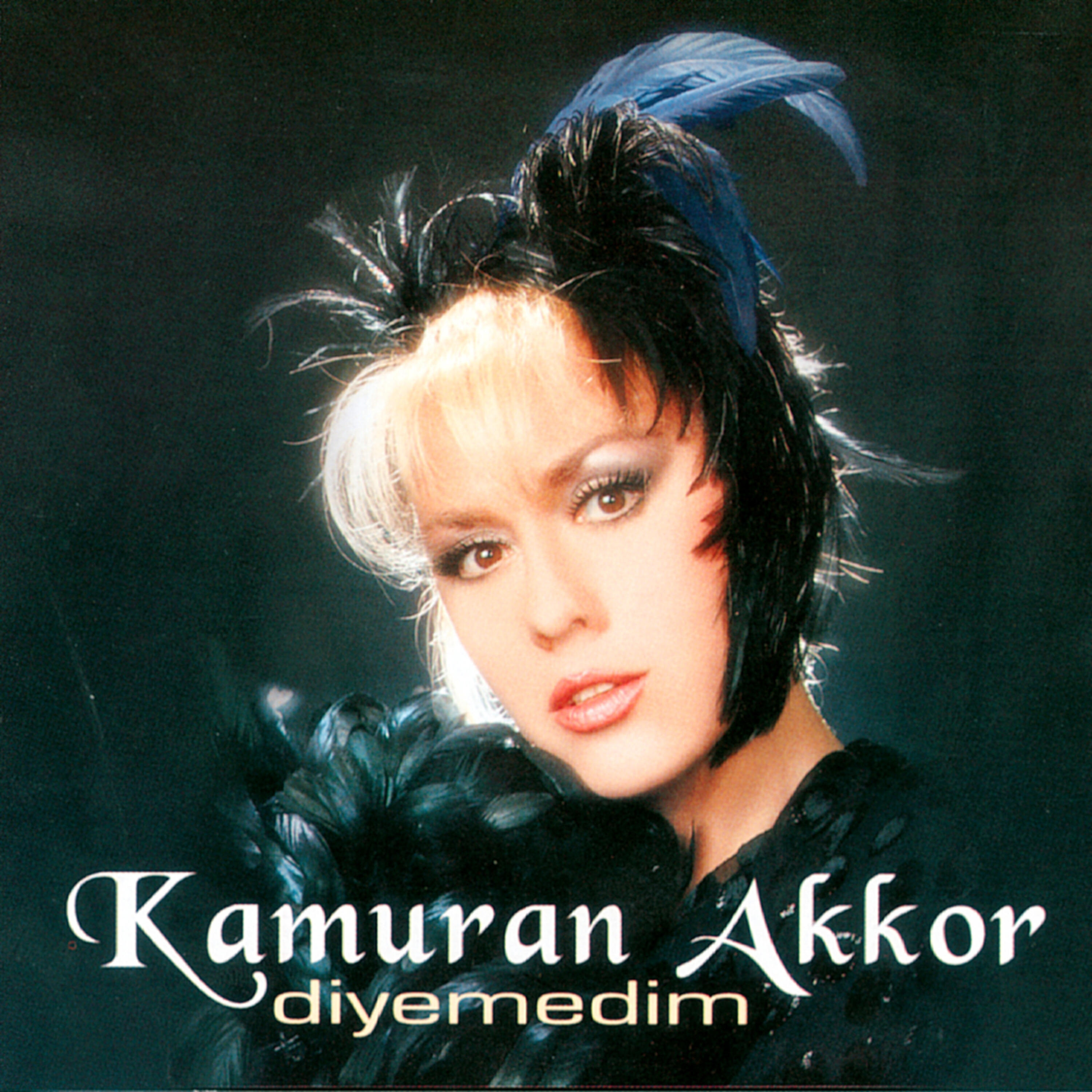 Kamuran Akkor - Biri Ağlarken Biri Güler Mi