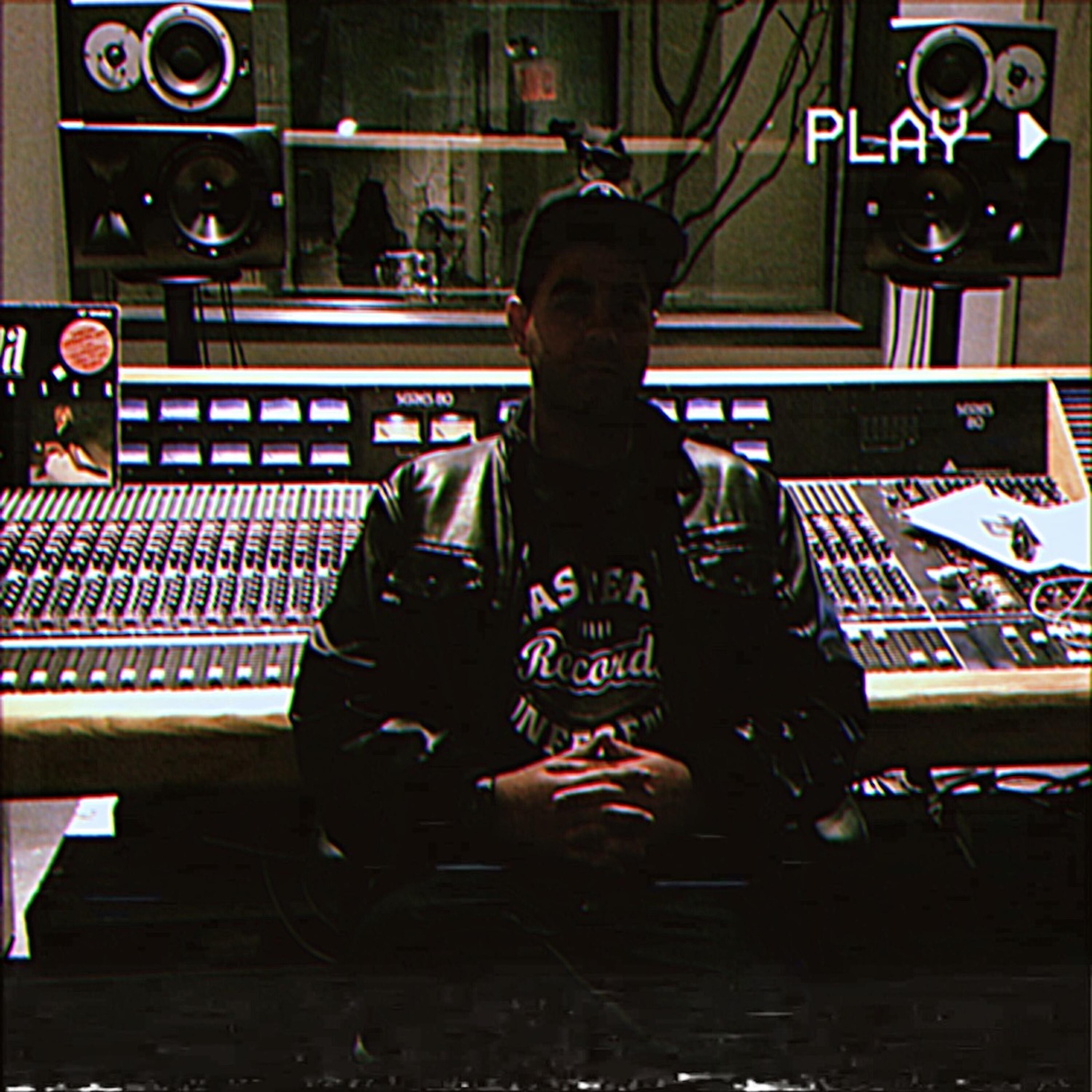 J57 - Piano Jones