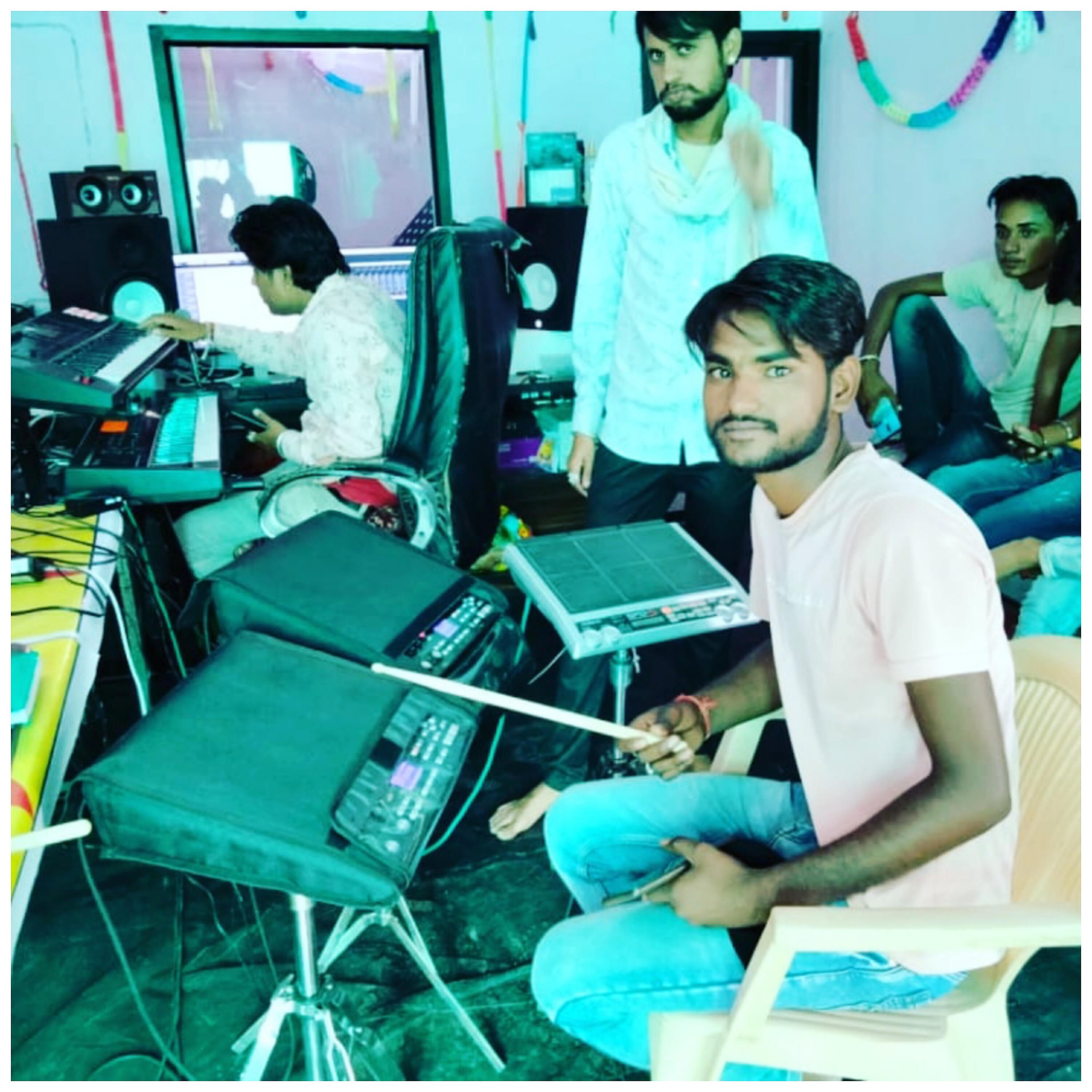 HARKESH SAROYA - Kittu Dhokho Degi Rakesh Gurjar