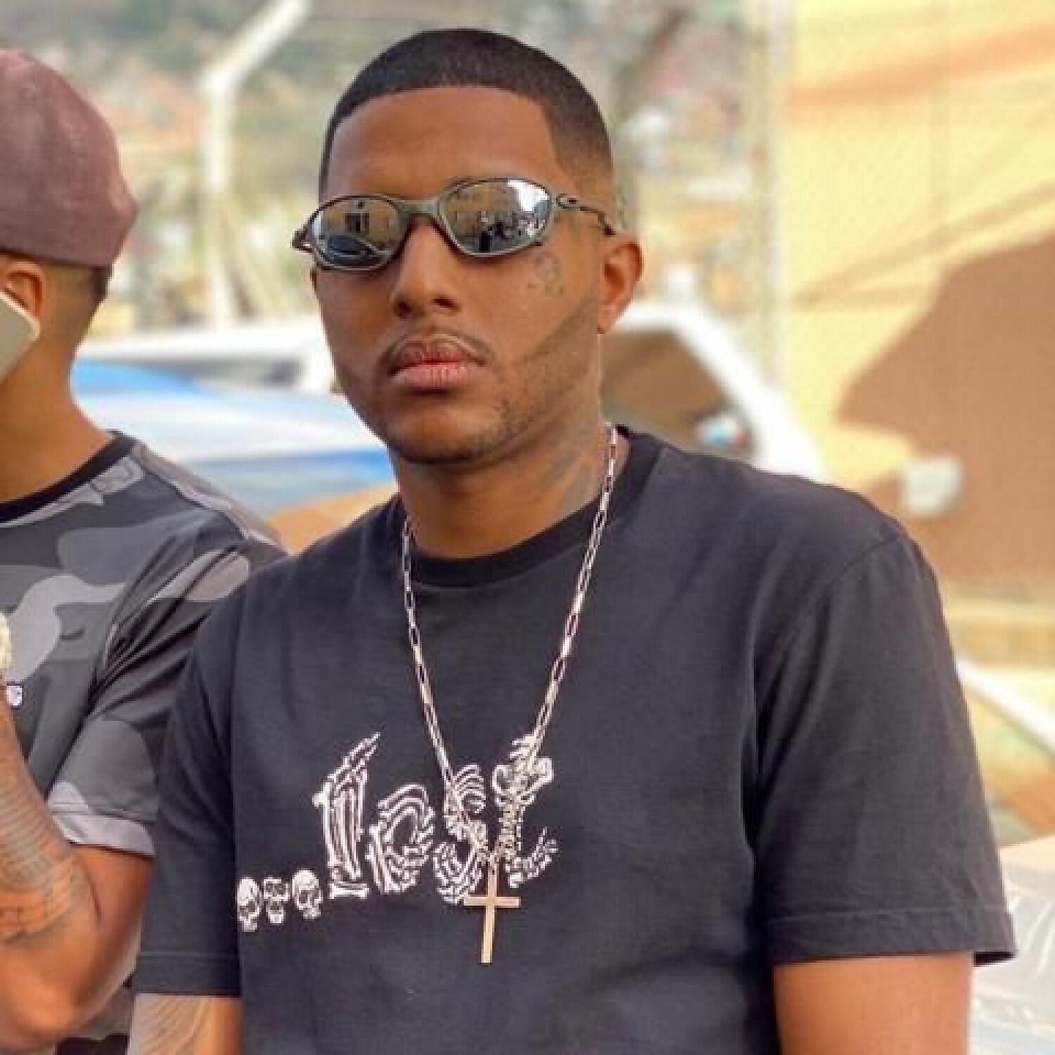 Mc Kitinho - Pega no bagulhão bota na boca que ta tudo certo