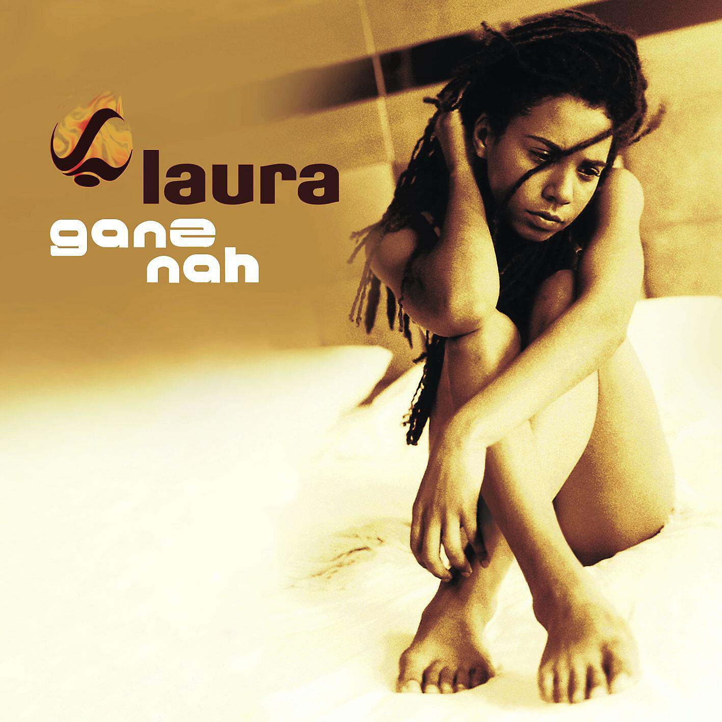 LAURA - Was auch passiert