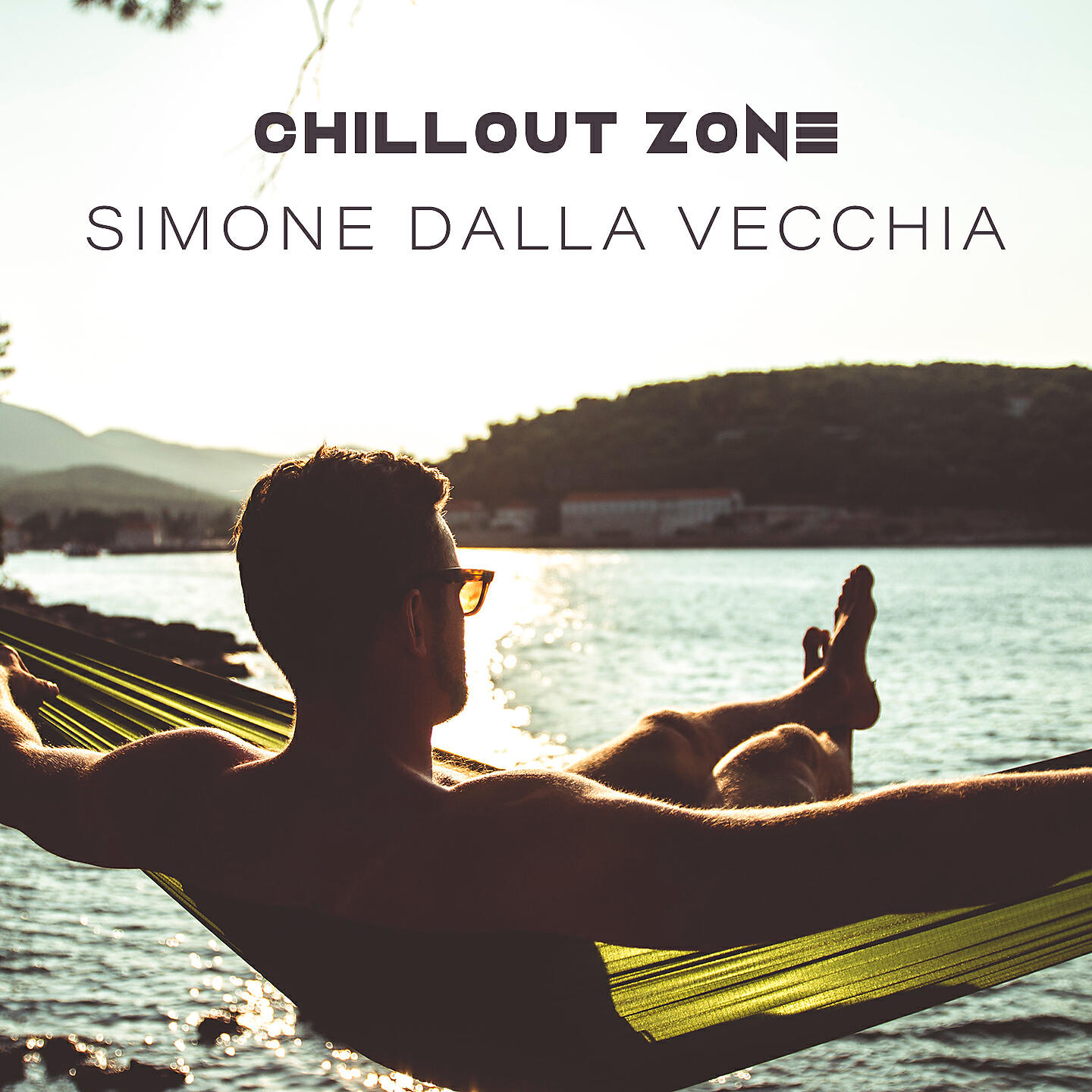 Simone Dalla Vecchia - Guardare