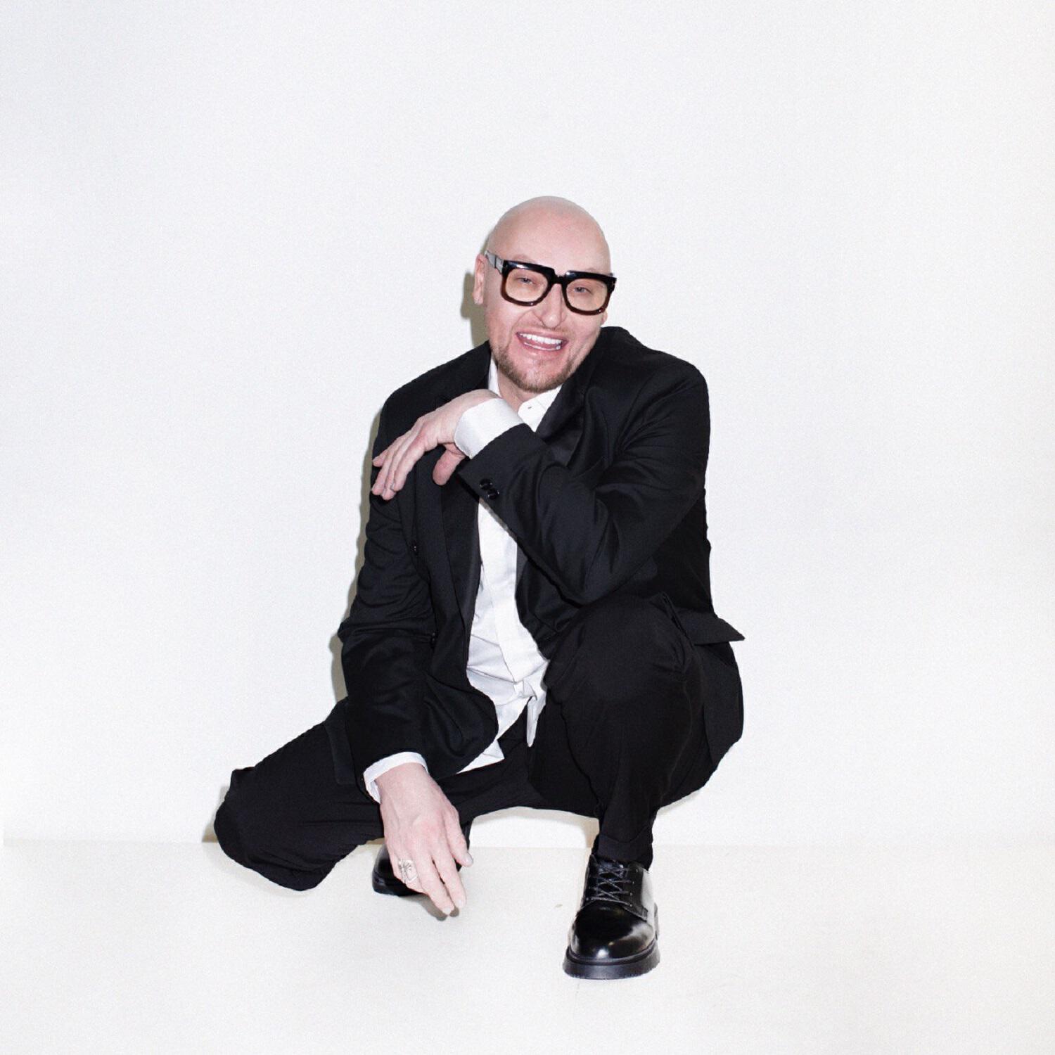 Альбом Любовь 21 века исполнителя Шура