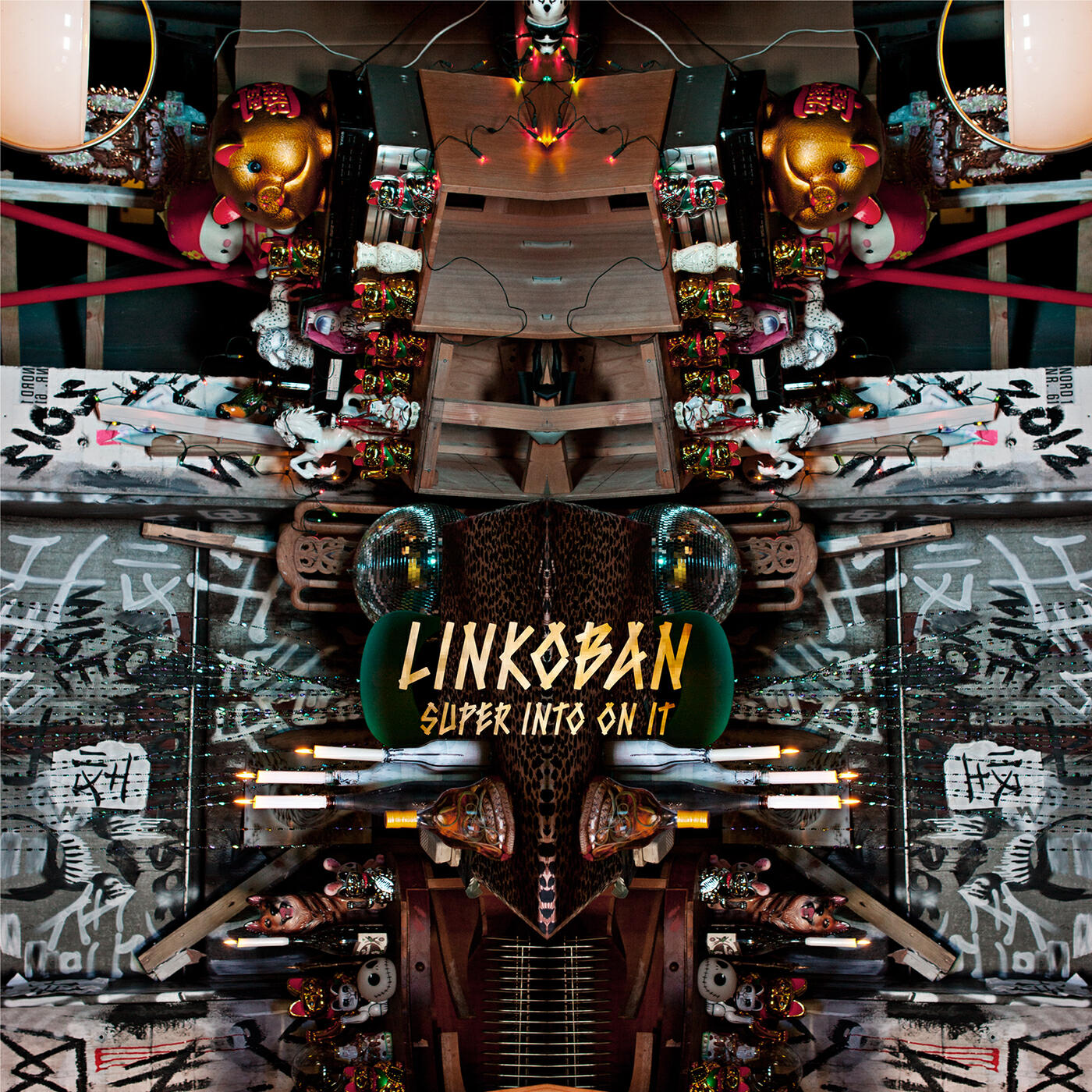 Linkoban - Super Into On It