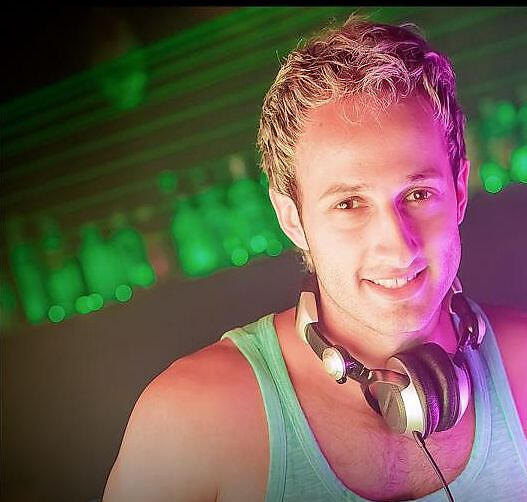 Zvika Brand все песни в mp3