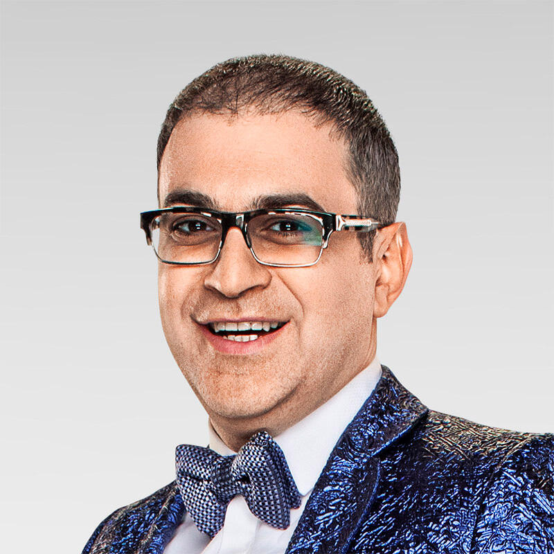 Гарик мартиросян в очках фото Гарик мартиросян в очках фото