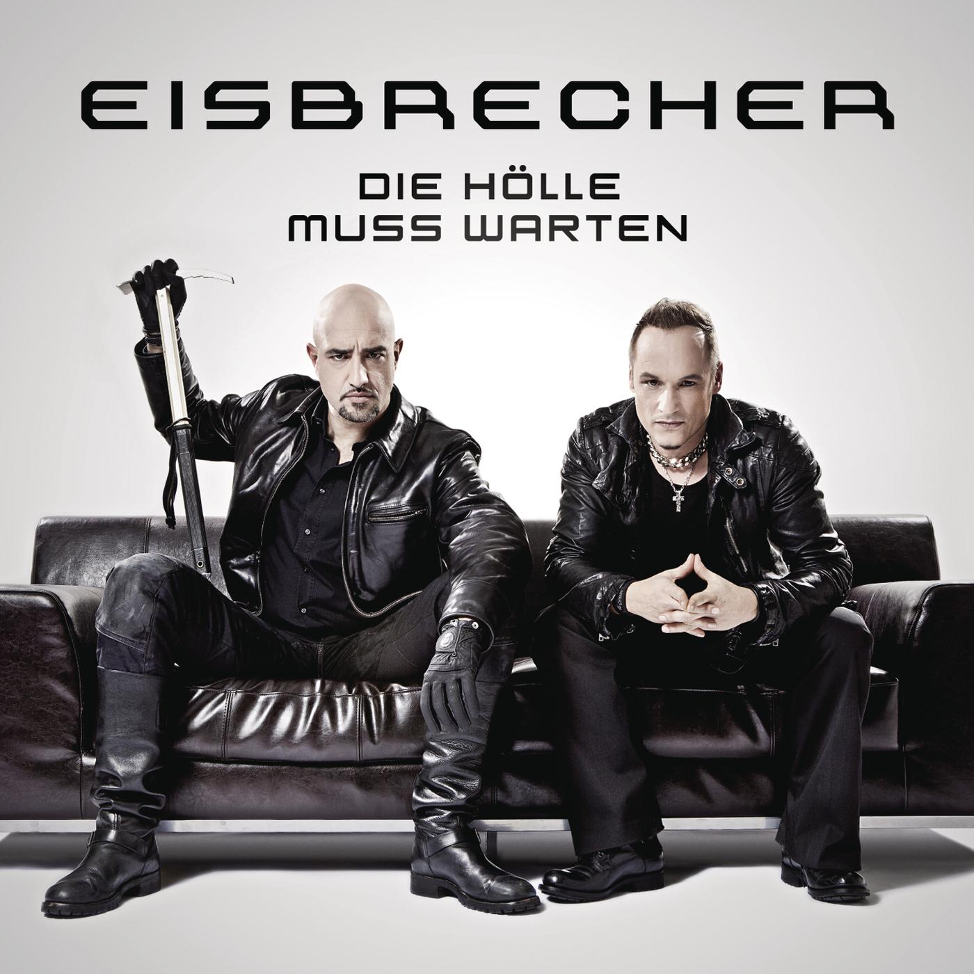 Eisbrecher rot wie. Группа Eisbrecher. Солист группы Eisbrecher. Обложки группы Eisbrecher. Eisbrecher барабанщик.