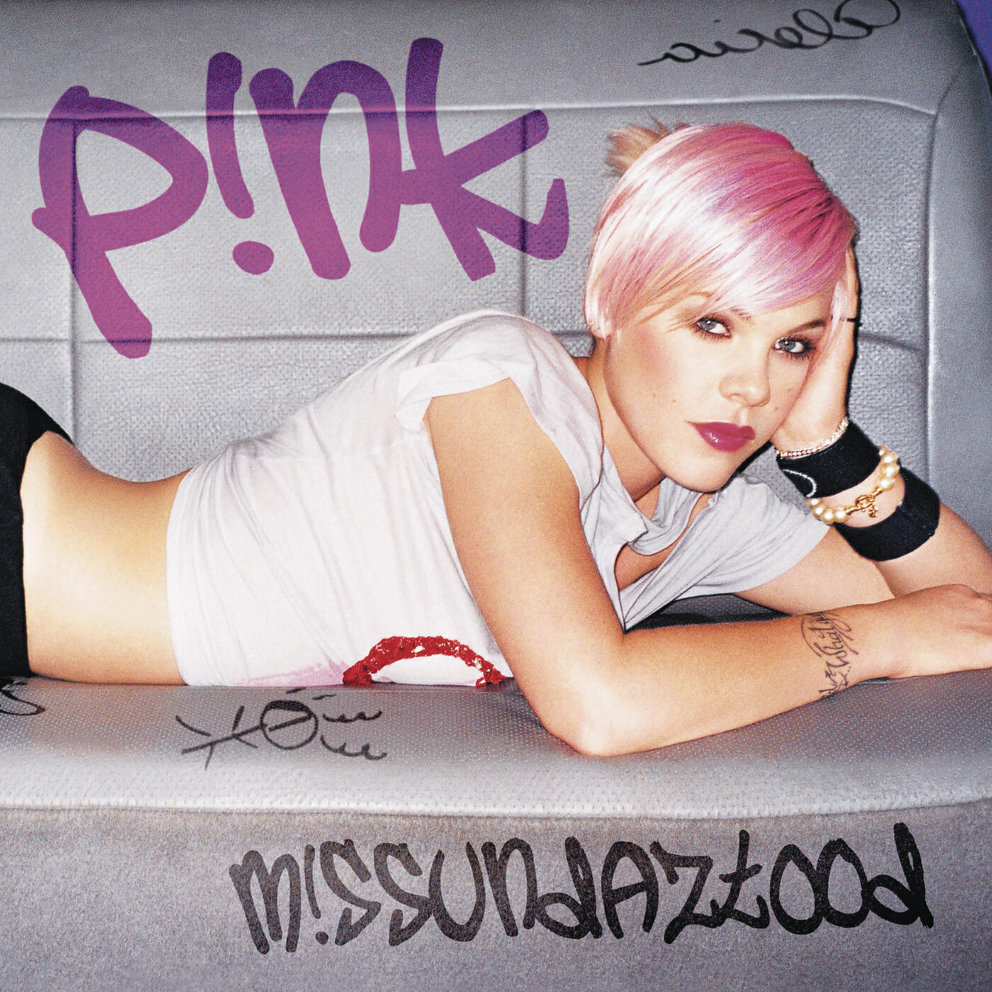 P!NK - 18 Wheeler