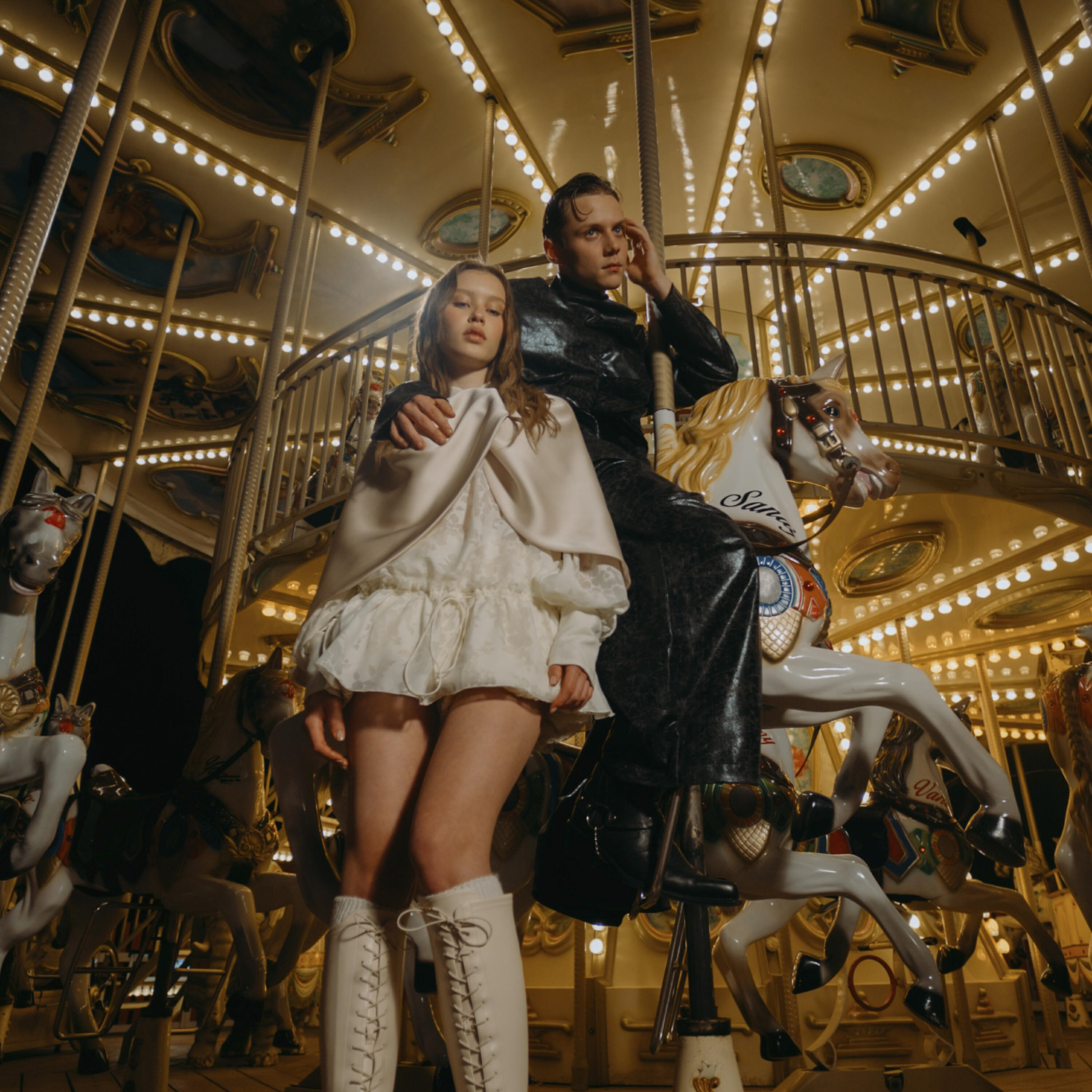 Ваня Дмитриенко - Силуэт (из к/ф «Алиса в Стране Чудес»)