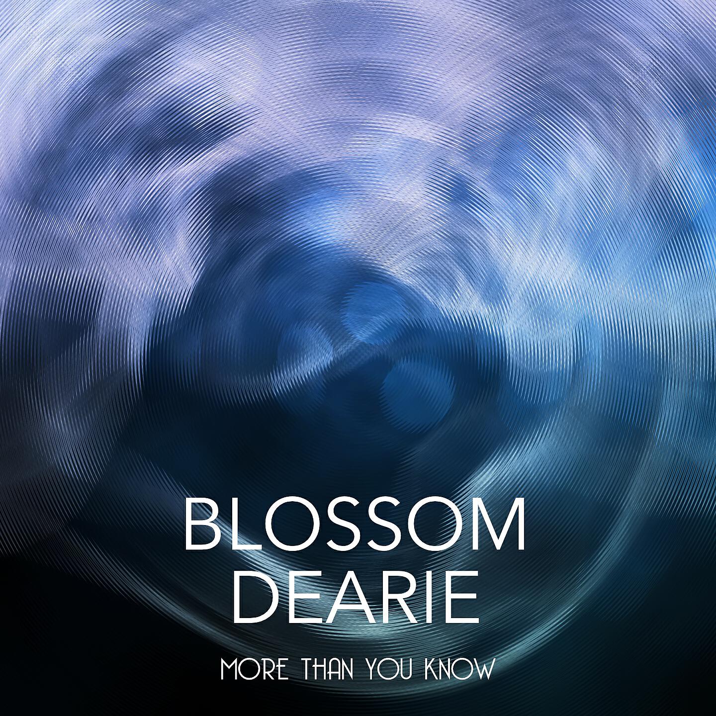 Blossom Dearie - Plus Je T´Embrasse