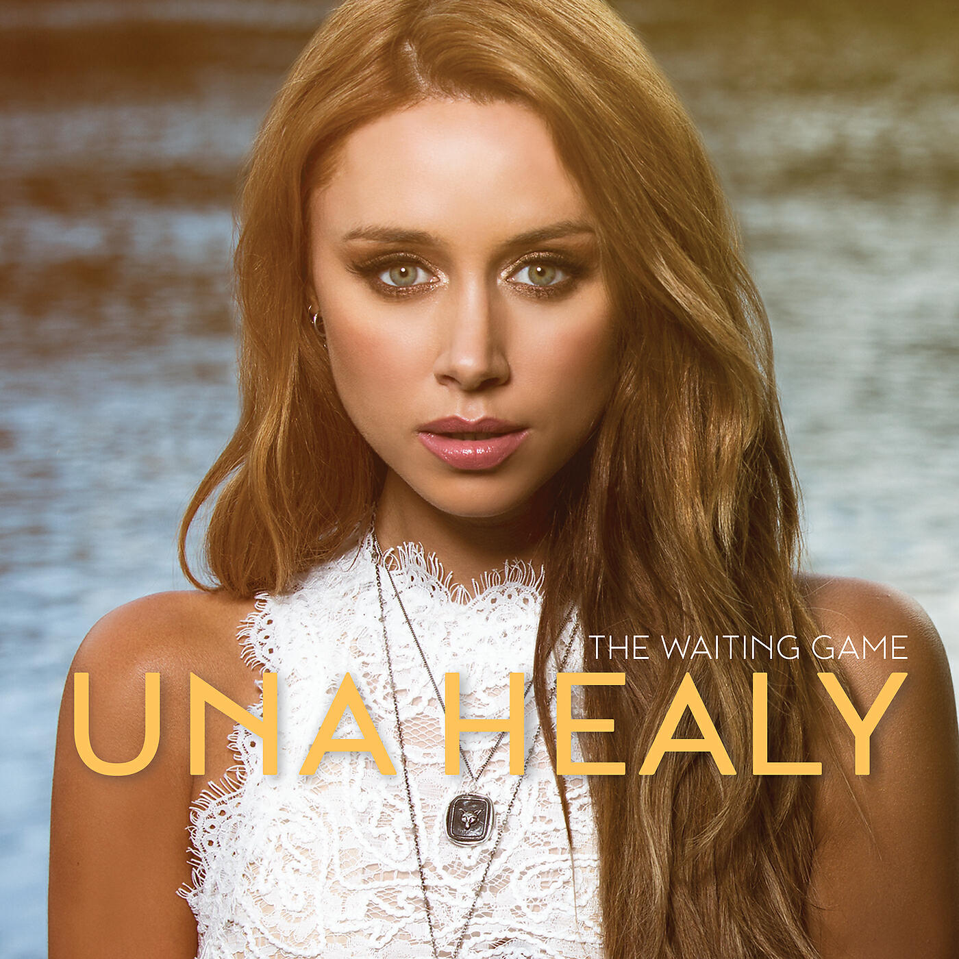 Una Healy - Out The Door