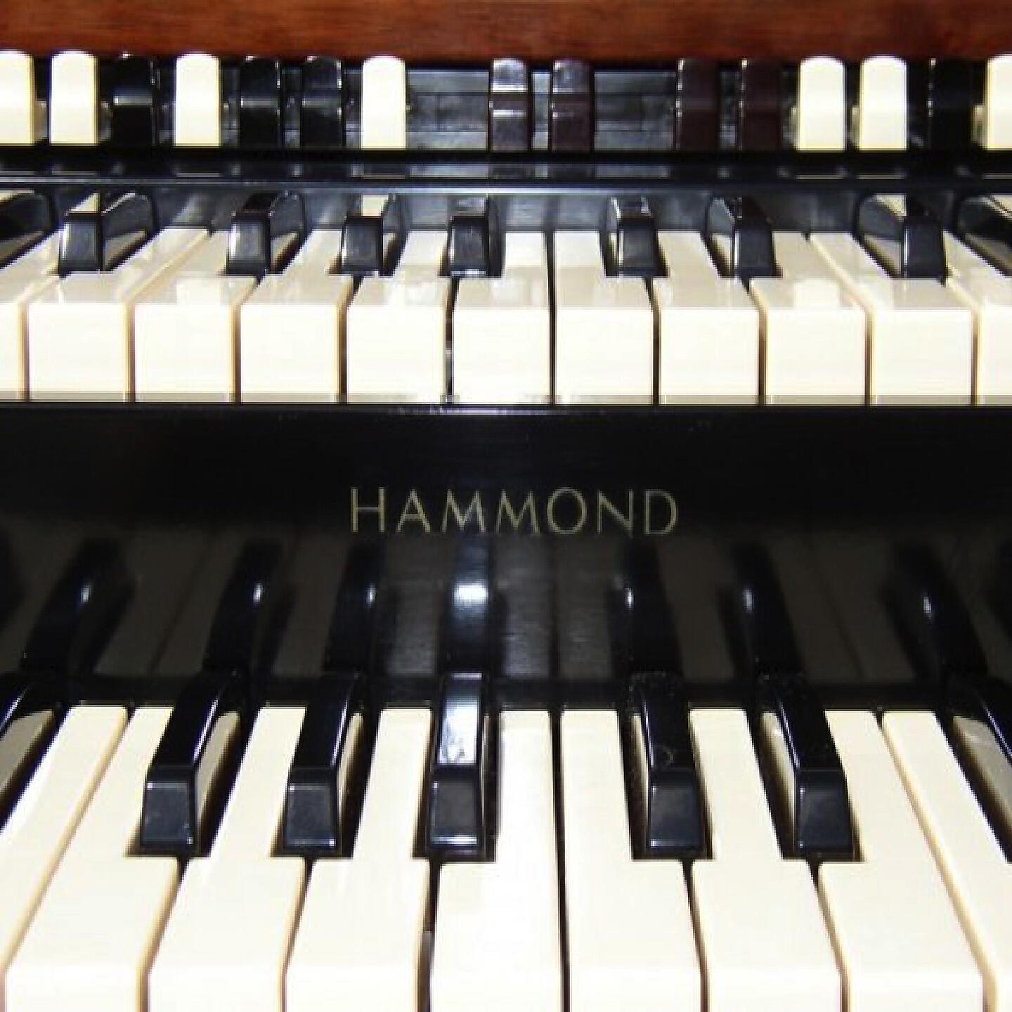 Tracks From The Other Side - Hammond Heat (John Morales M+M Lil Bit O Hammond Mix)