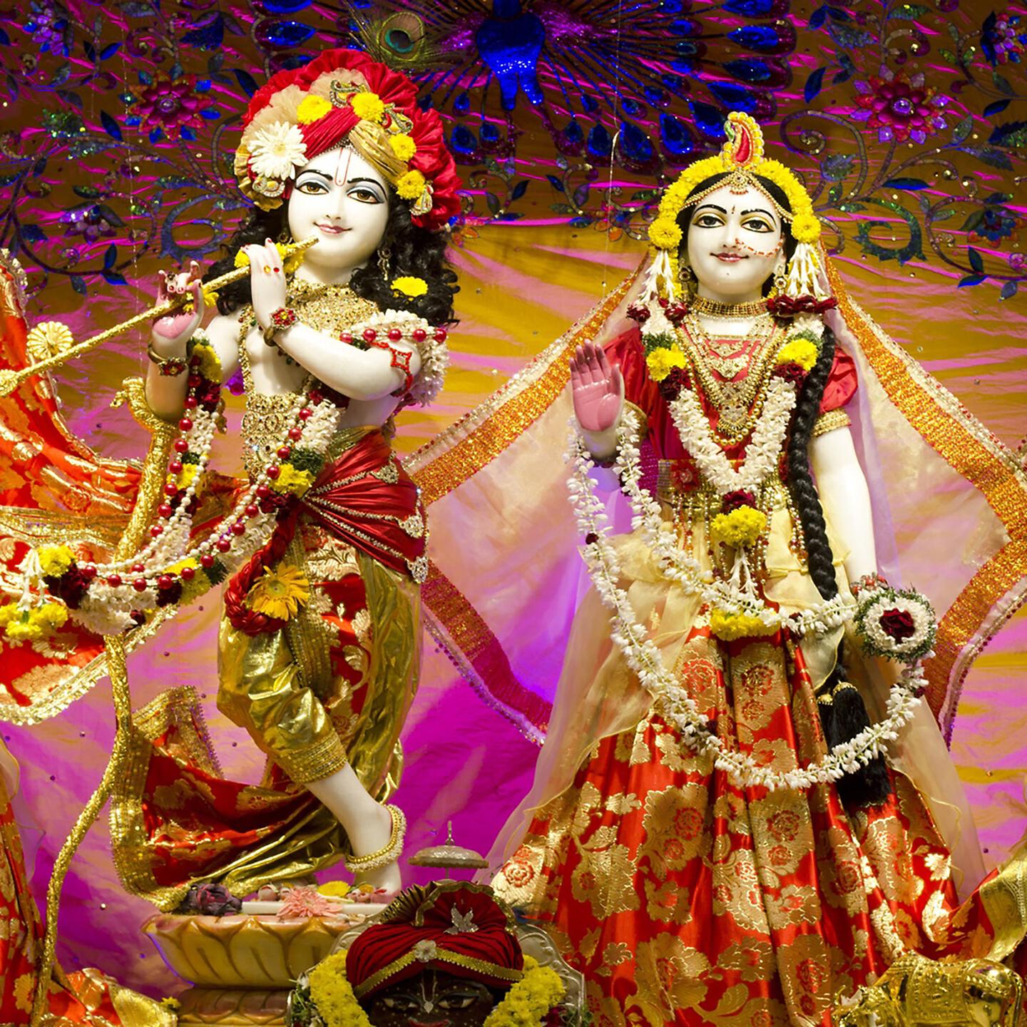 Yamuna Devi Dasi - Iskcon Bhakti (Govindam Adi Purusam)