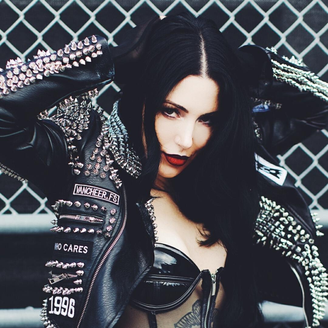 Dorothy все песни в mp3