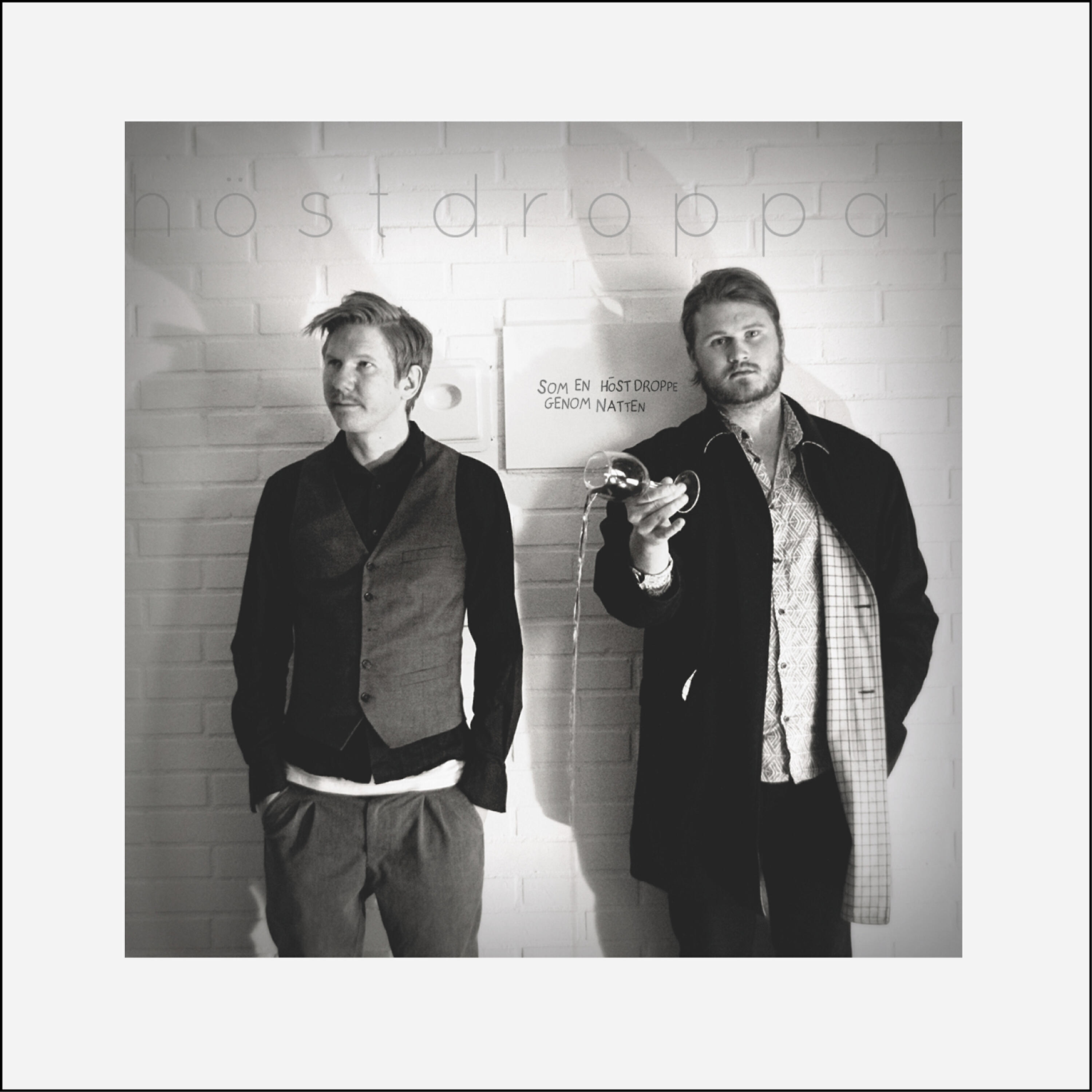 Höstdroppar - Som En Höstdroppe Genom Natten