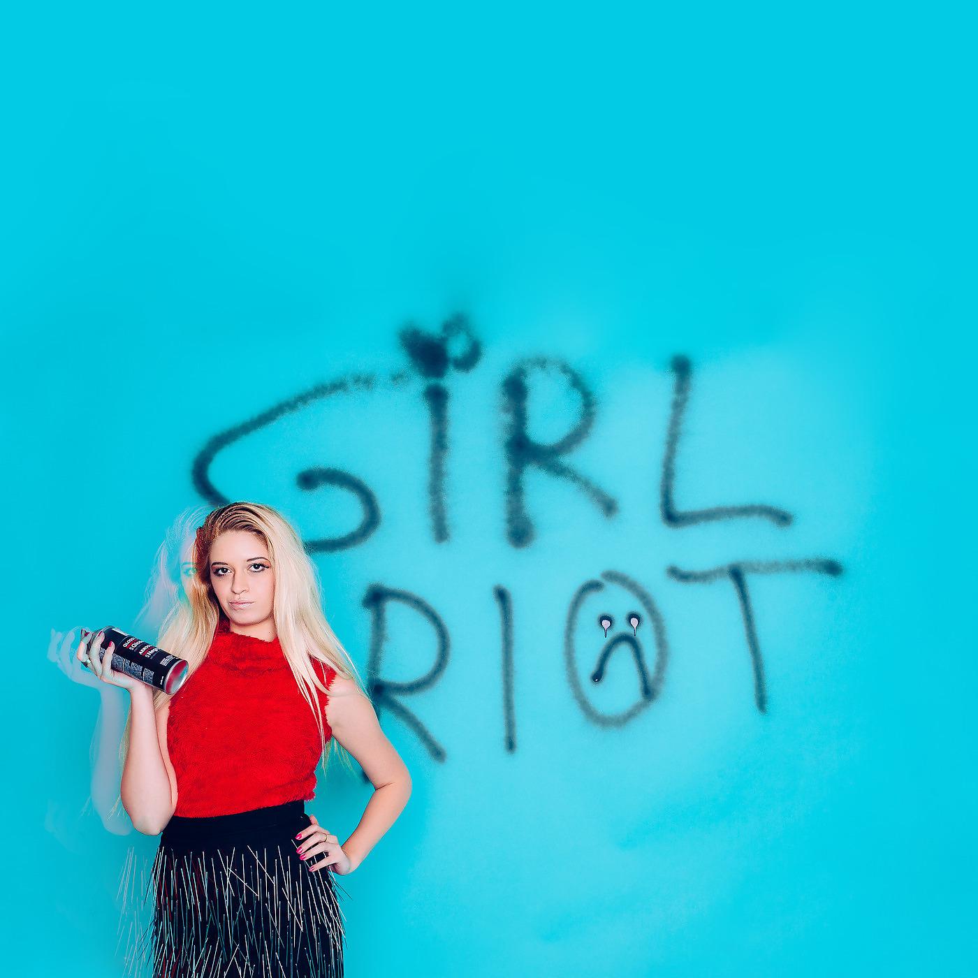 Постер альбома Girl Riot