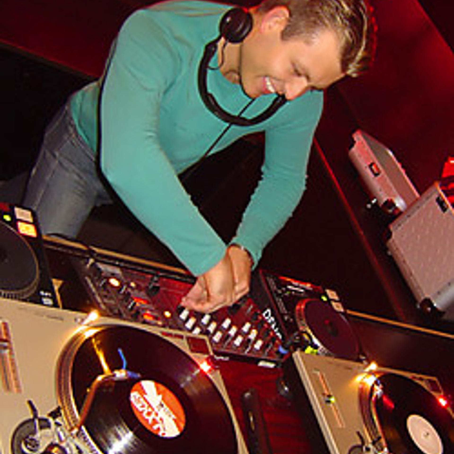 DJ Sasha Dith - фото