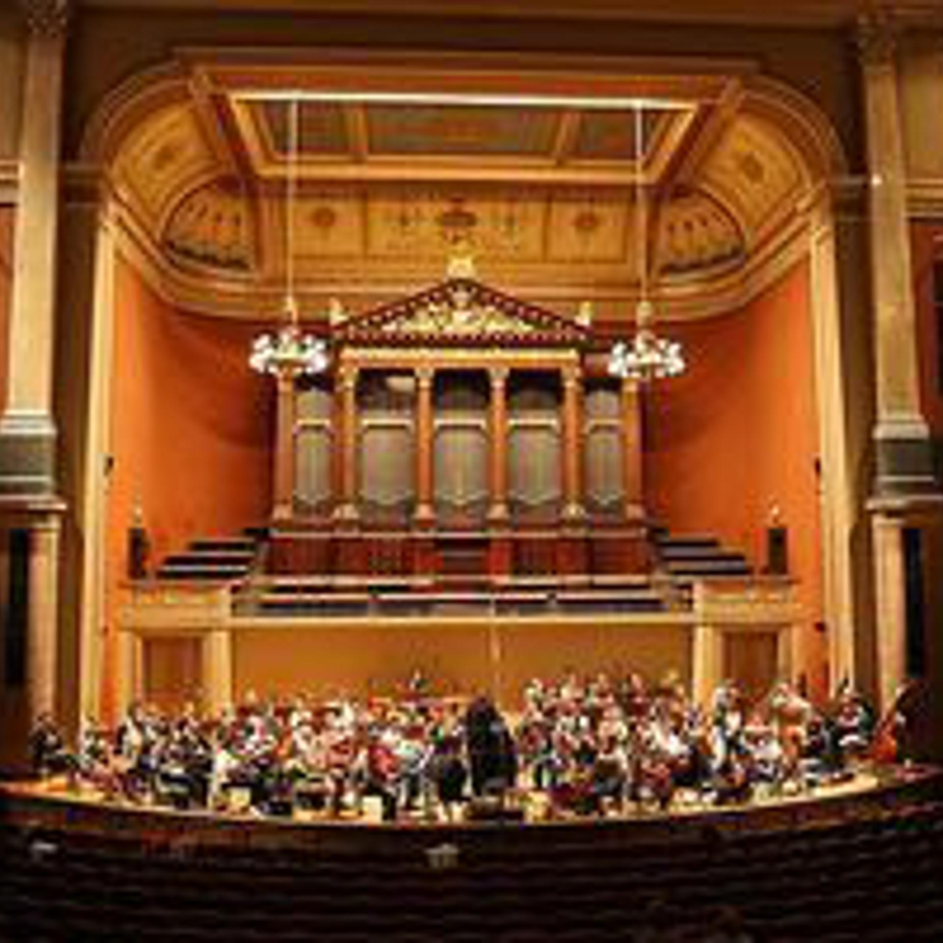 Prague Philharmonic Orchestra - фото
