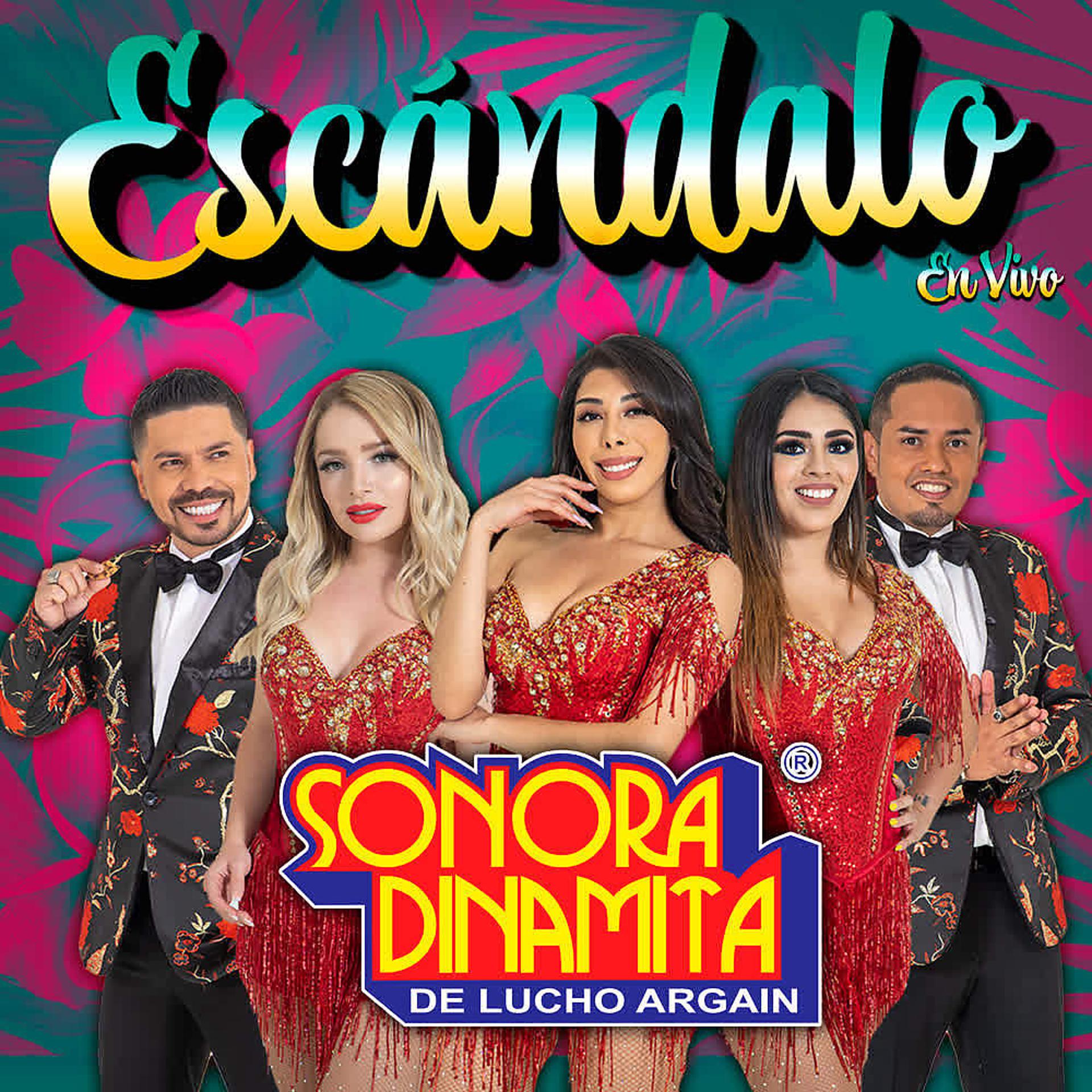 Постер альбома Escándalo (En Vivo)